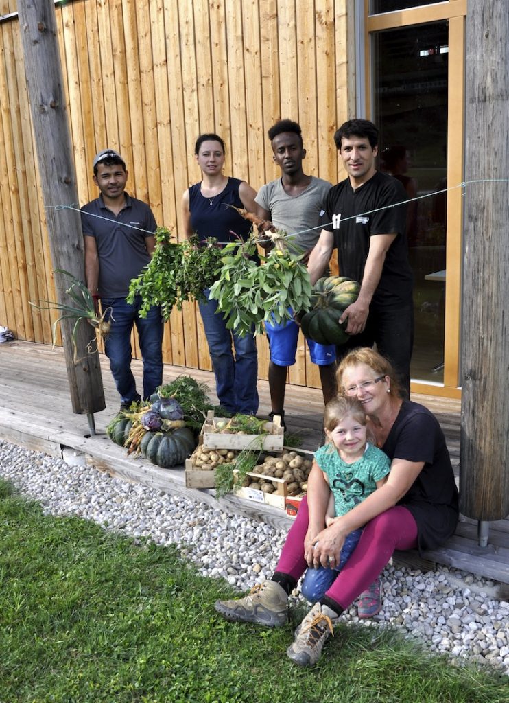 Bauerngarten Sonneninsel Seekirchen: Gemeinsames Arbeiten